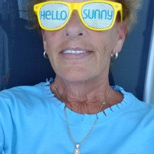 Meet your Posher, Sandra